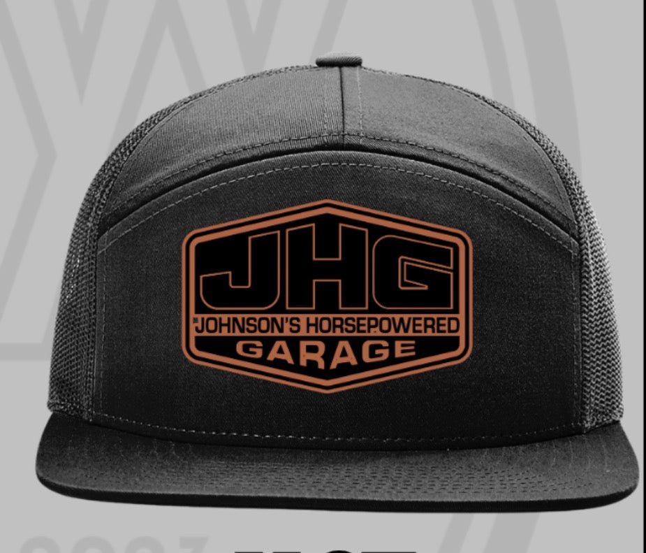 Dry Fit / Mesh Back / Leather Logo